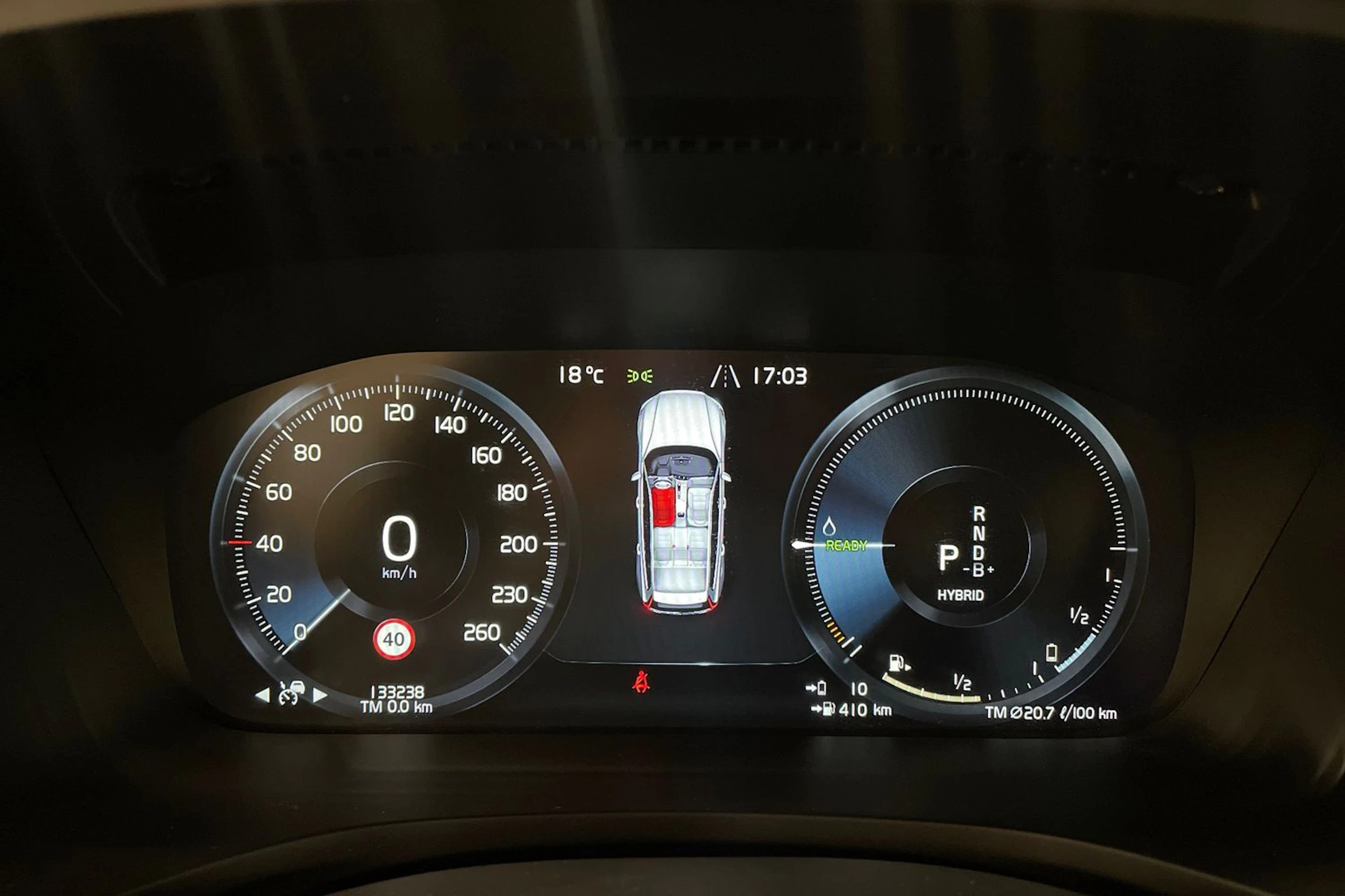 harmaa Volvo V60 2020 kuva 21.