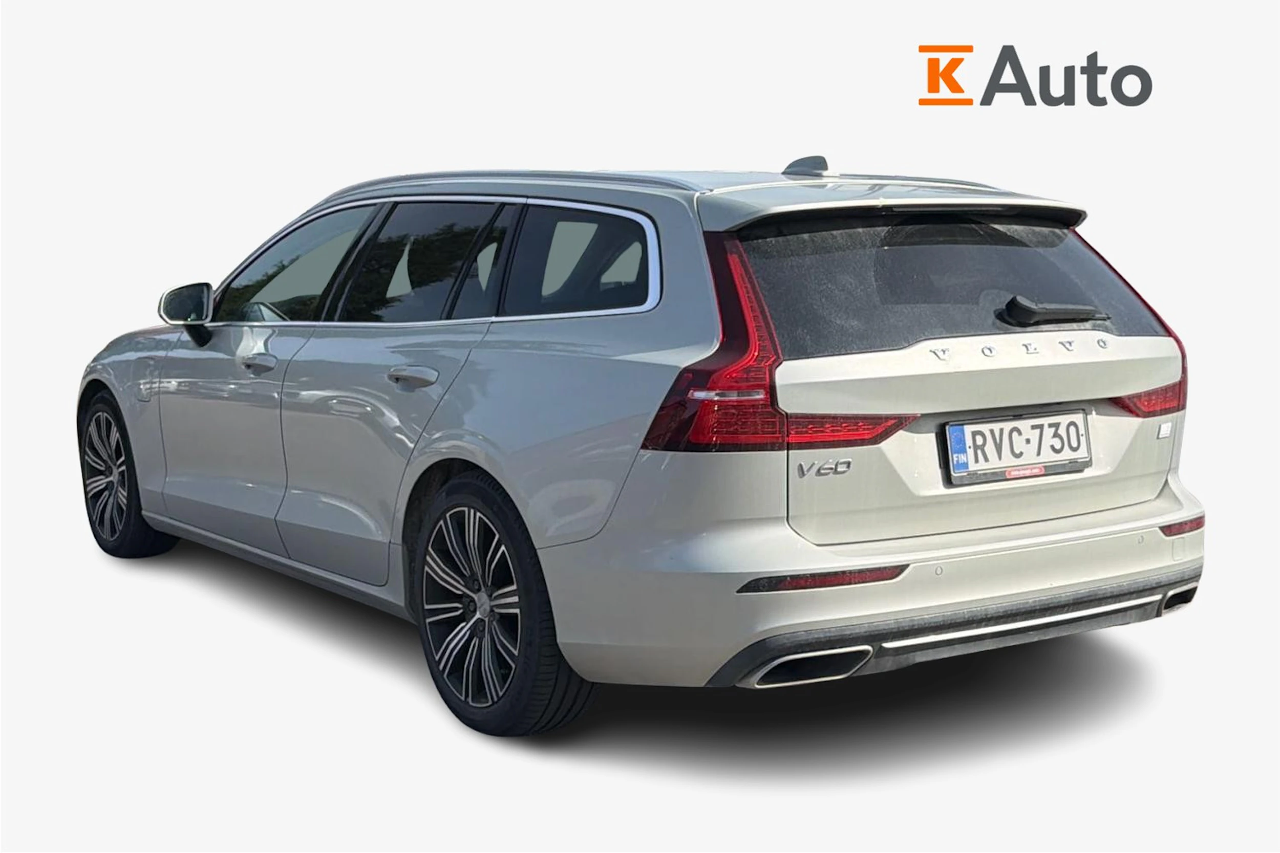 harmaa Volvo V60 2021 kuva 2.