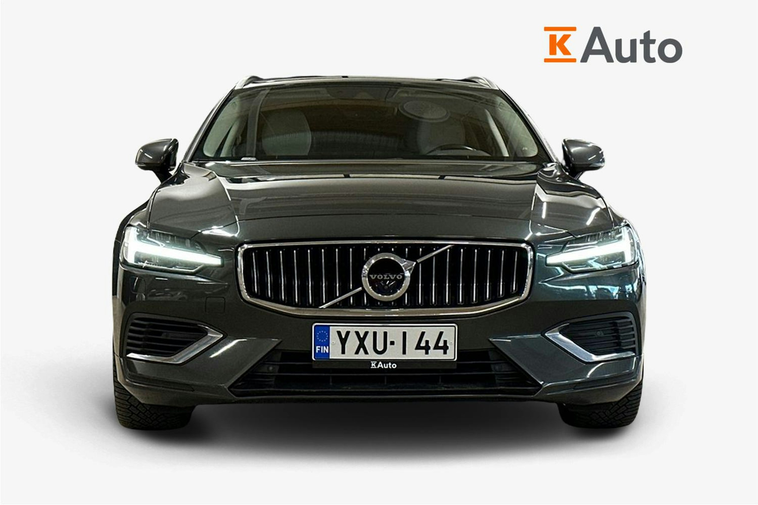 harmaa Volvo V60 2020 kuva 5.