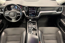 musta Volvo V60 2020 kuva 7.
