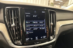 harmaa Volvo V60 2021 kuva 21.