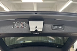 harmaa Volvo V60 2021 kuva 32.