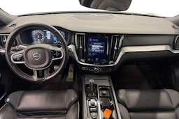 met. valkoinen Volvo V60 2021 kuva 9.