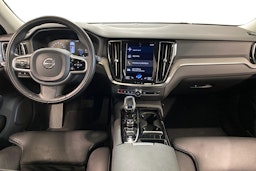 musta Volvo V60 2021 kuva 9.