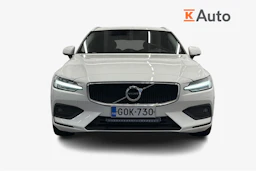 valkoinen Volvo V60 2021 kuva 5.