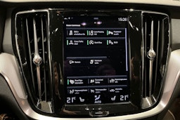 harmaa Volvo V60 2021 kuva 18.