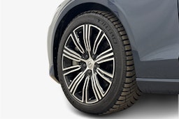 sininen Volvo V60 2021 kuva 11.