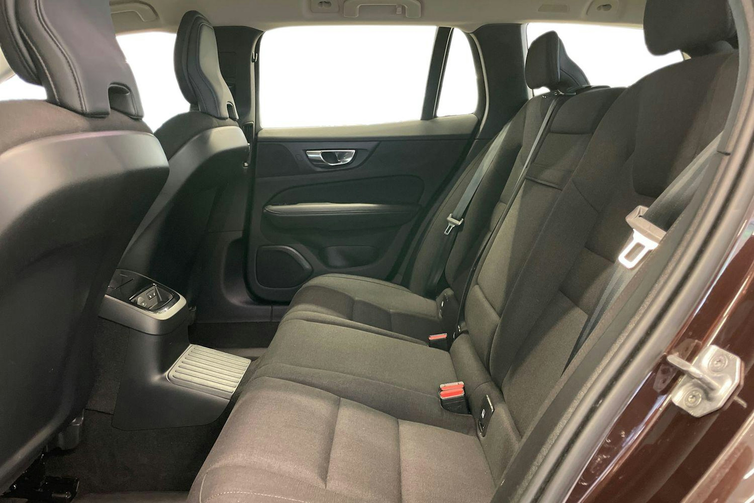 Ruskea (beige) Volvo V60 2021 kuva 10.