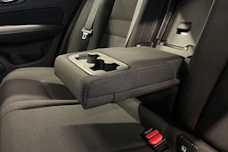 Ruskea (beige) Volvo V60 2021 kuva 17.