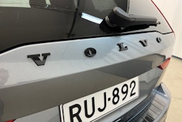 Harmaa Volvo V60 2021 kuva 25.