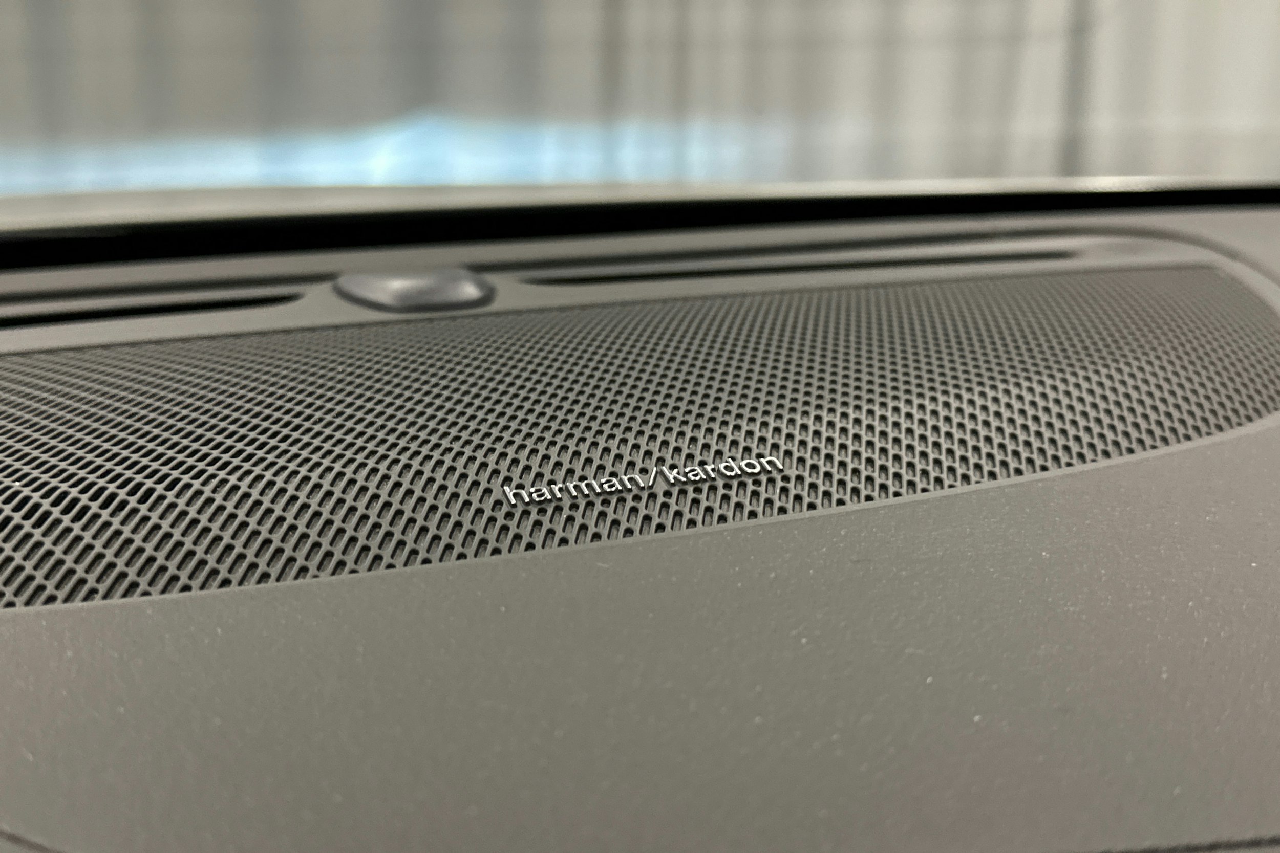 harmaa Volvo V60 2022 kuva 23.