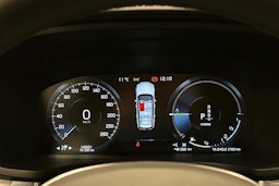 harmaa Volvo V60 2022 kuva 24.