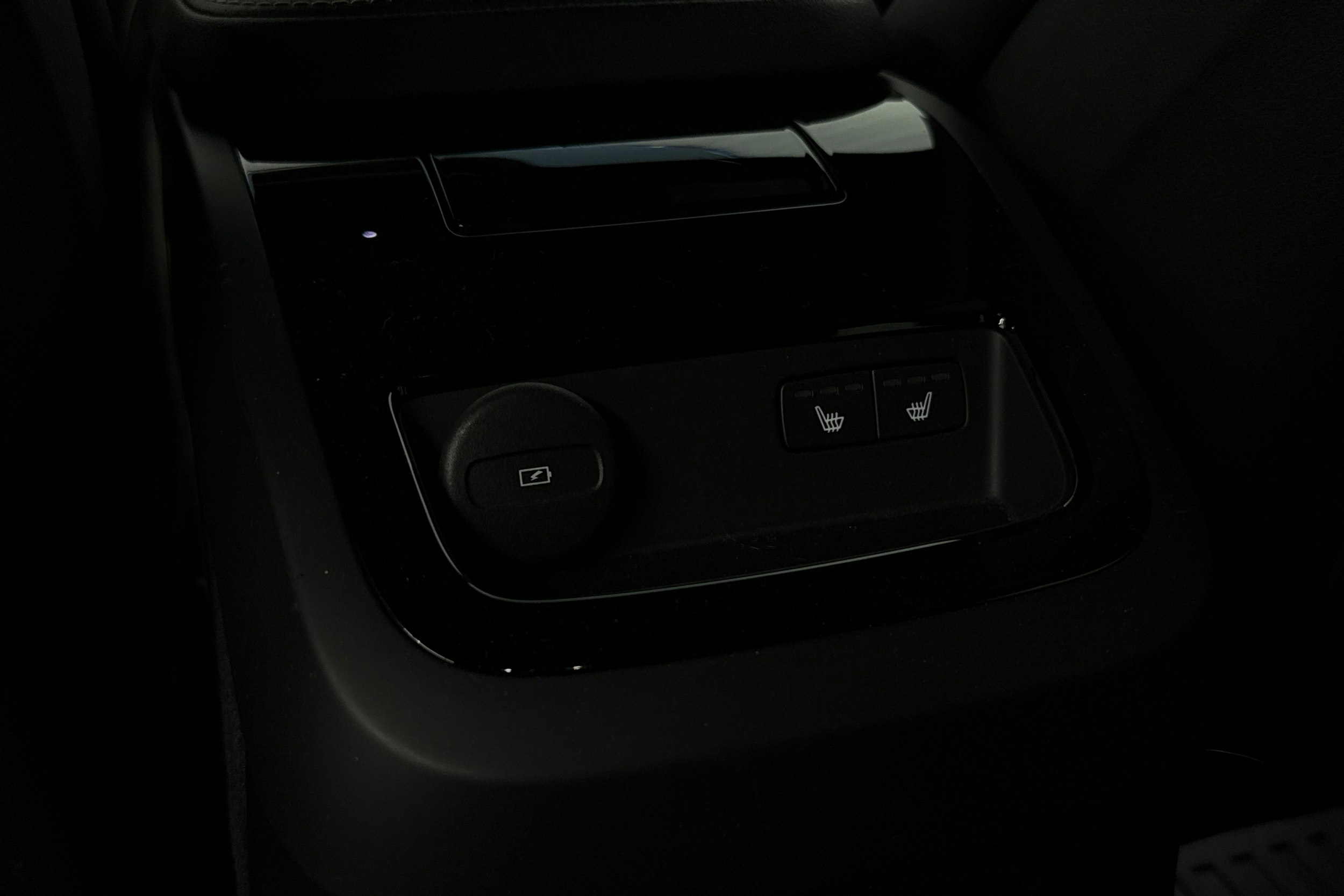 harmaa Volvo V60 2021 kuva 29.