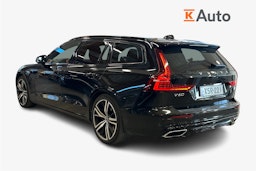 met. musta Volvo V60 2021 kuva 2.
