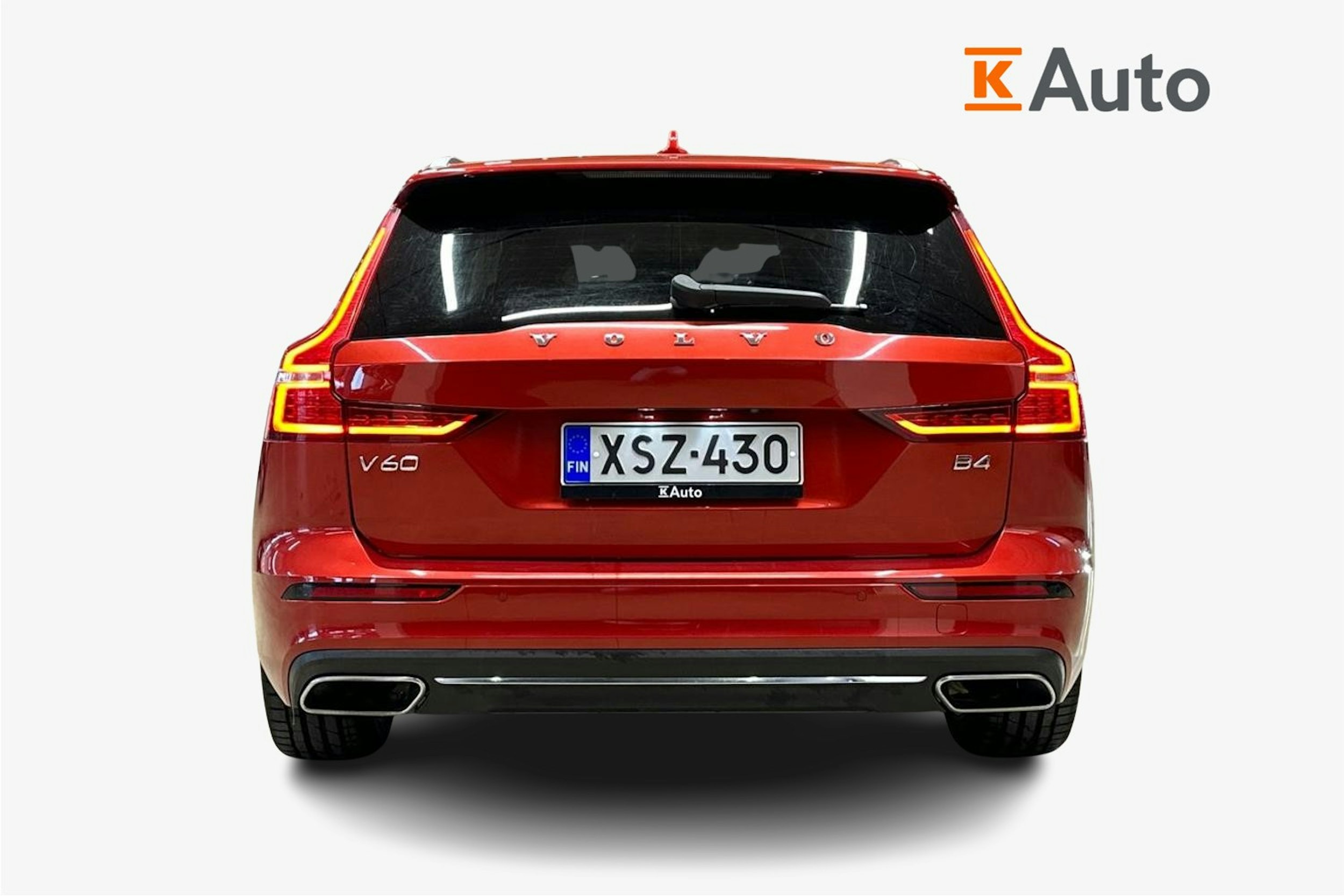 punainen Volvo V60 2021 kuva 3.