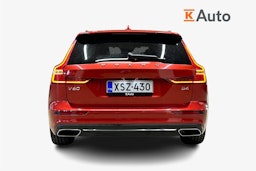 punainen Volvo V60 2021 kuva 3.