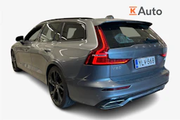 harmaa Volvo V60 2021 kuva 2.