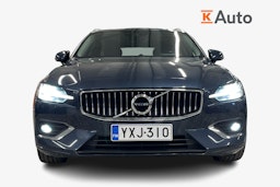 sininen Volvo V60 2021 kuva 4.