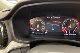 sininen Volvo V60 2021 kuva 20.