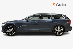 sininen Volvo V60 2021 kuva 5.