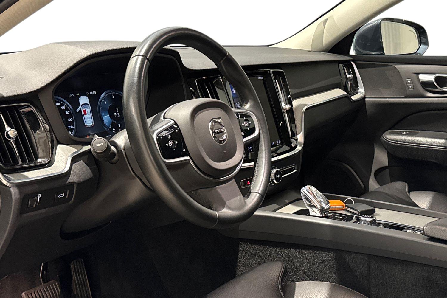 Volvo V60 B4 D-MHEV Inscription aut 2021, kuva 6/35
