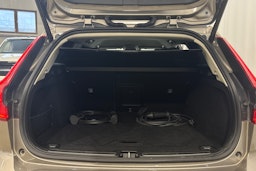 harmaa Volvo V60 2022 kuva 31.