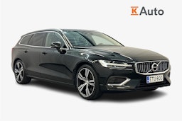 musta Volvo V60 2022 kuva 1.