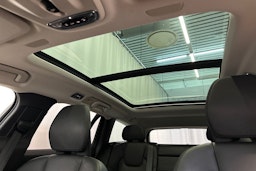 musta Volvo V60 2022 kuva 33.