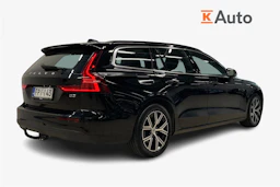 Musta Volvo V60 2022 kuva 2.