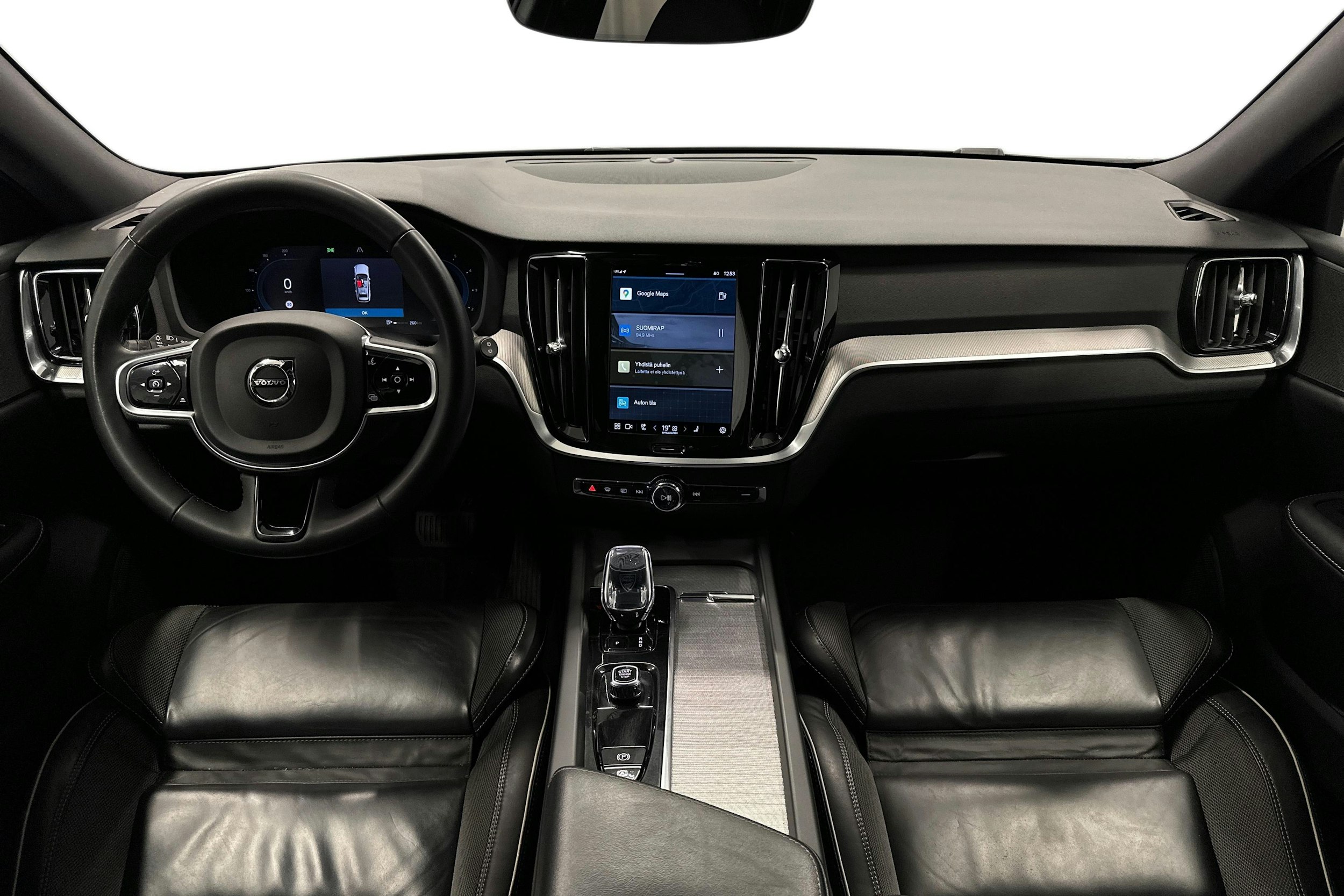 musta Volvo V60 2022 kuva 9.