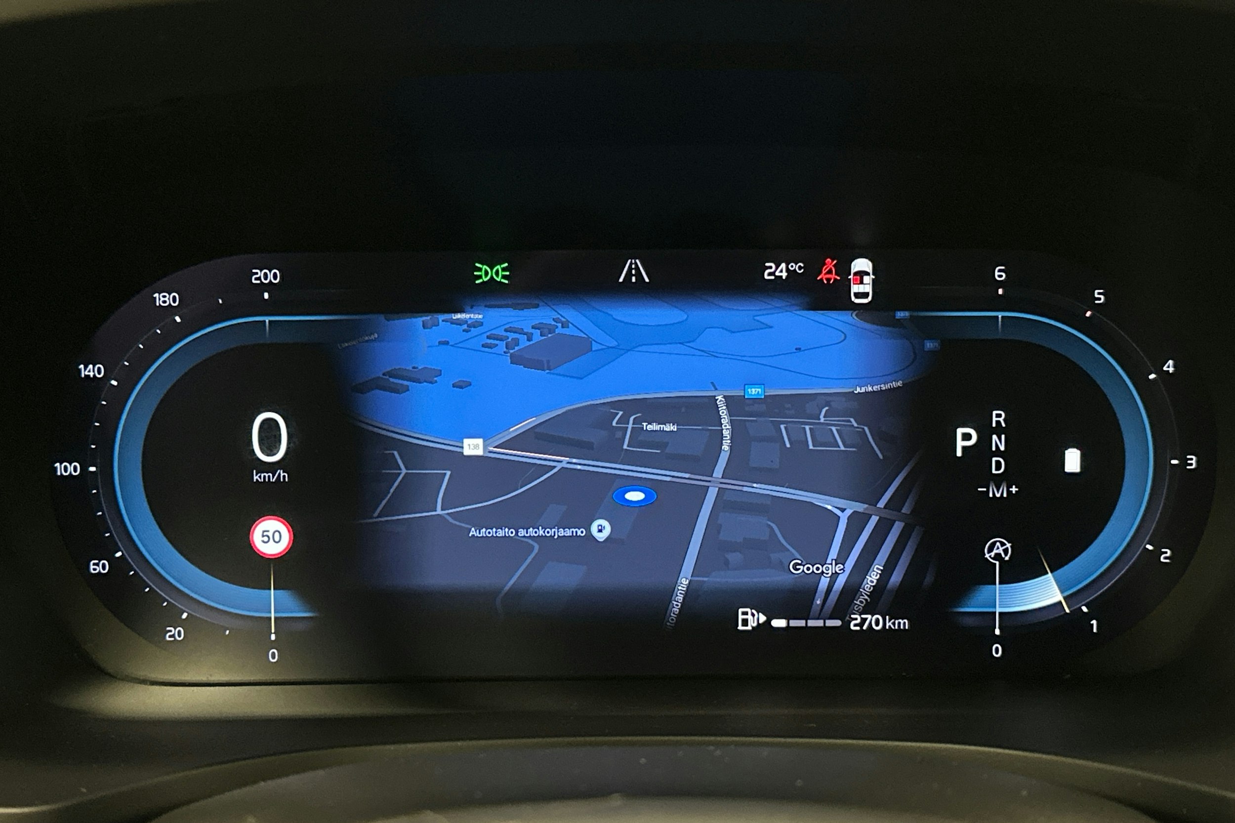 musta Volvo V60 2022 kuva 25.