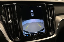 musta Volvo V60 2022 kuva 30.