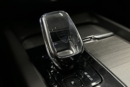 musta Volvo V60 2022 kuva 31.
