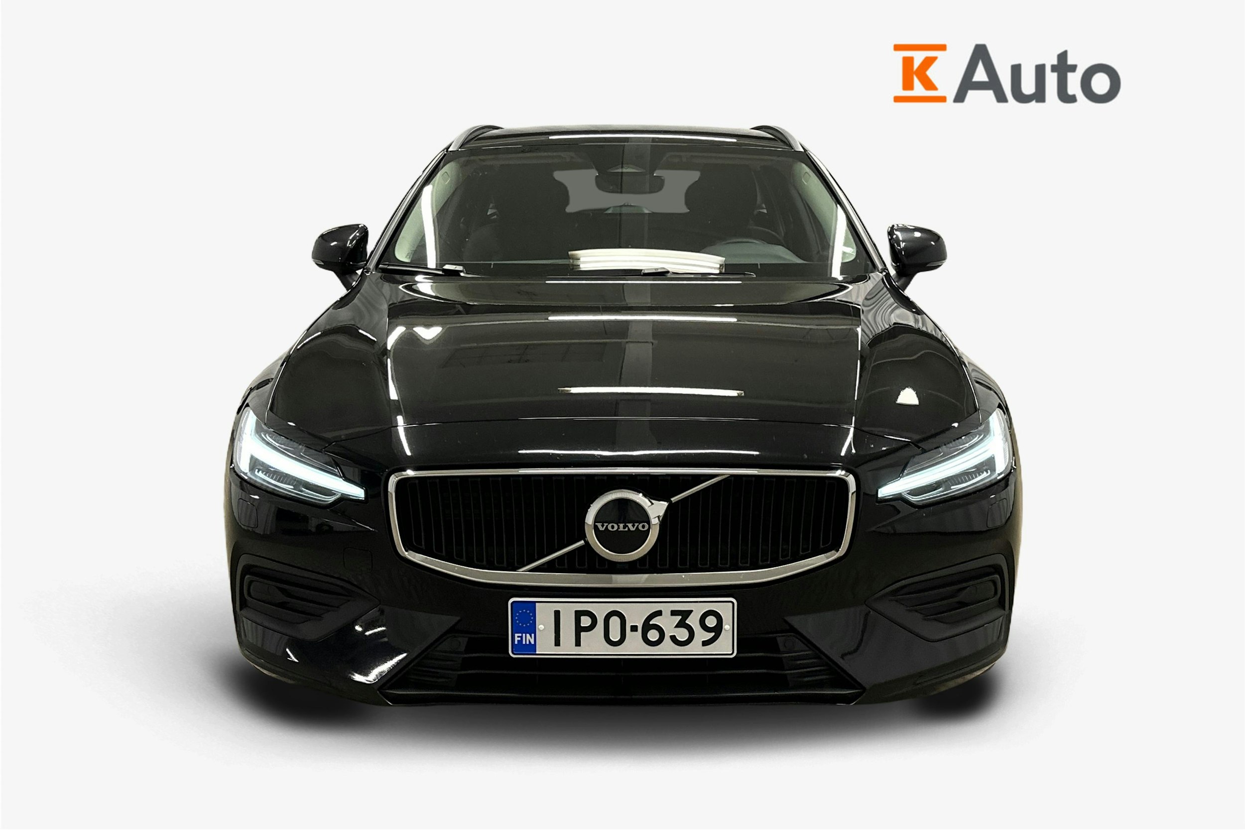 musta Volvo V60 2022 kuva 5.