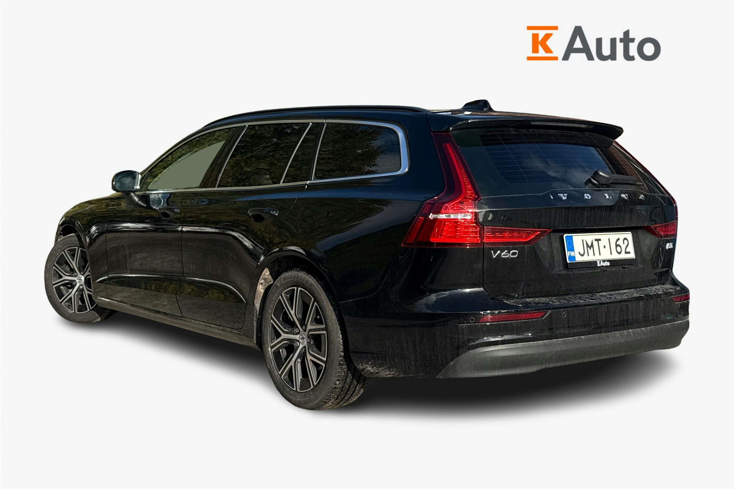 musta Volvo V60 2022 kuva 2.