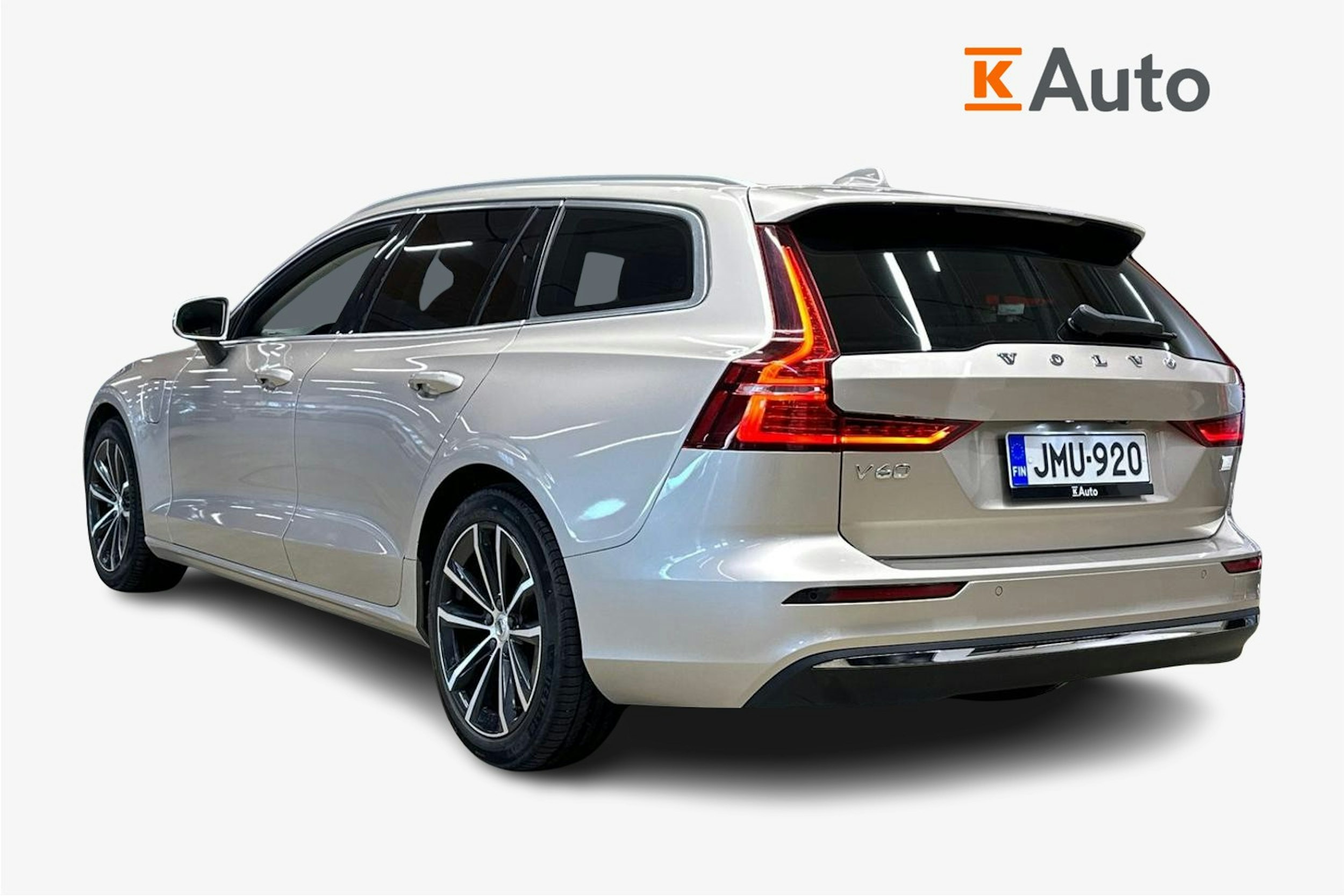 ruskea (beige) Volvo V60 2022 kuva 2.