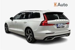 valkoinen Volvo V60 2022 kuva 2.