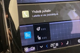 Musta Volvo V60 2022 kuva 19.
