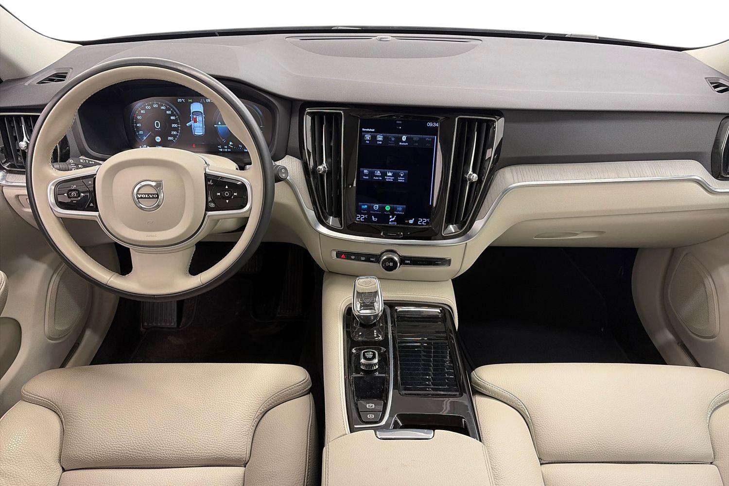 Volvo V60 2022, kuva 7/31