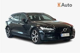 musta Volvo V60 2022 kuva 1.
