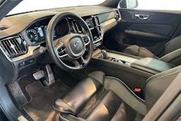 musta Volvo V60 2022 kuva 3.