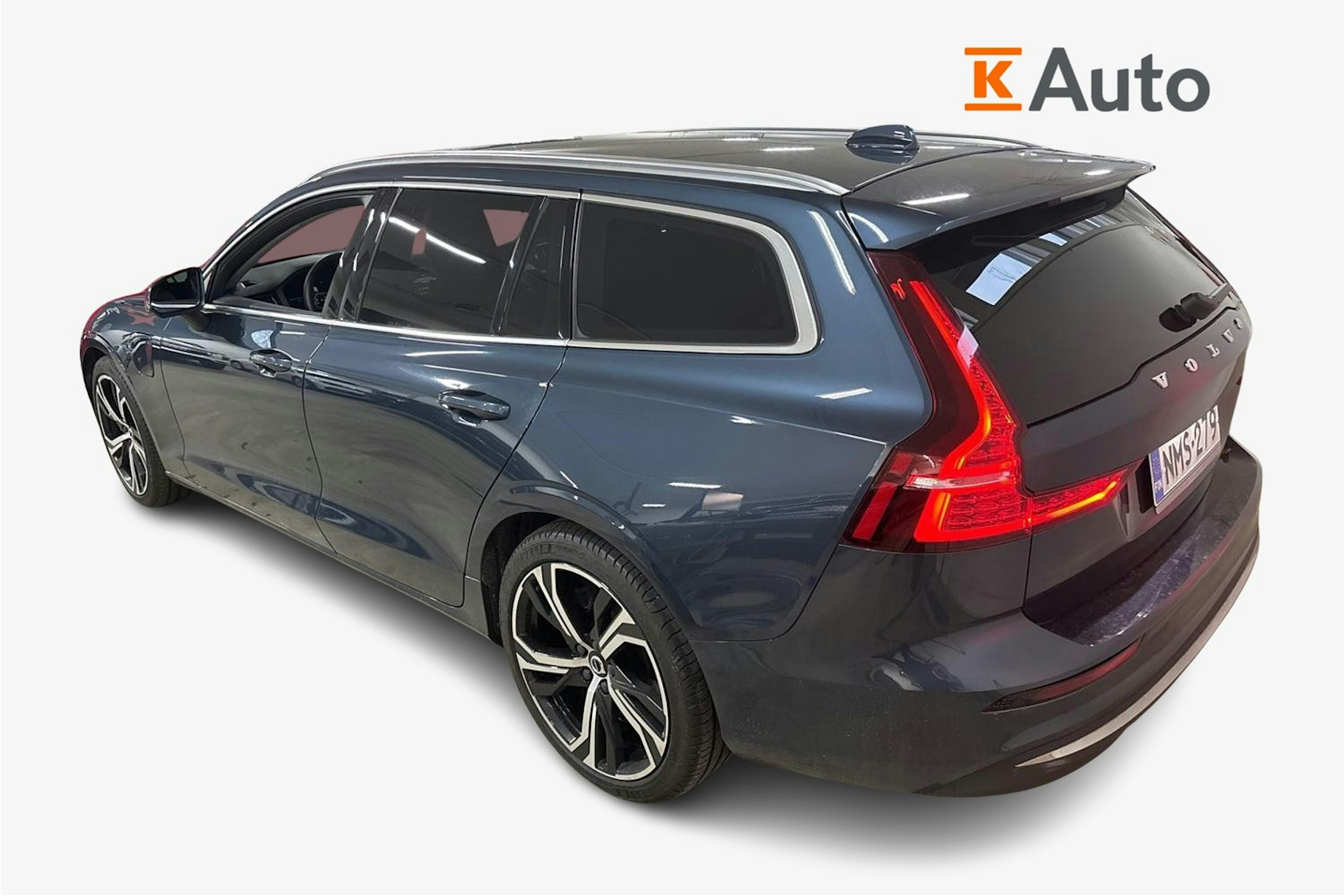 met. sininen Volvo V60 2022 kuva 2.