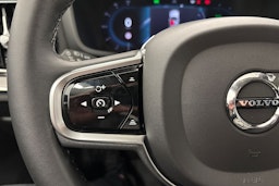 met. sininen Volvo V60 2022 kuva 18.