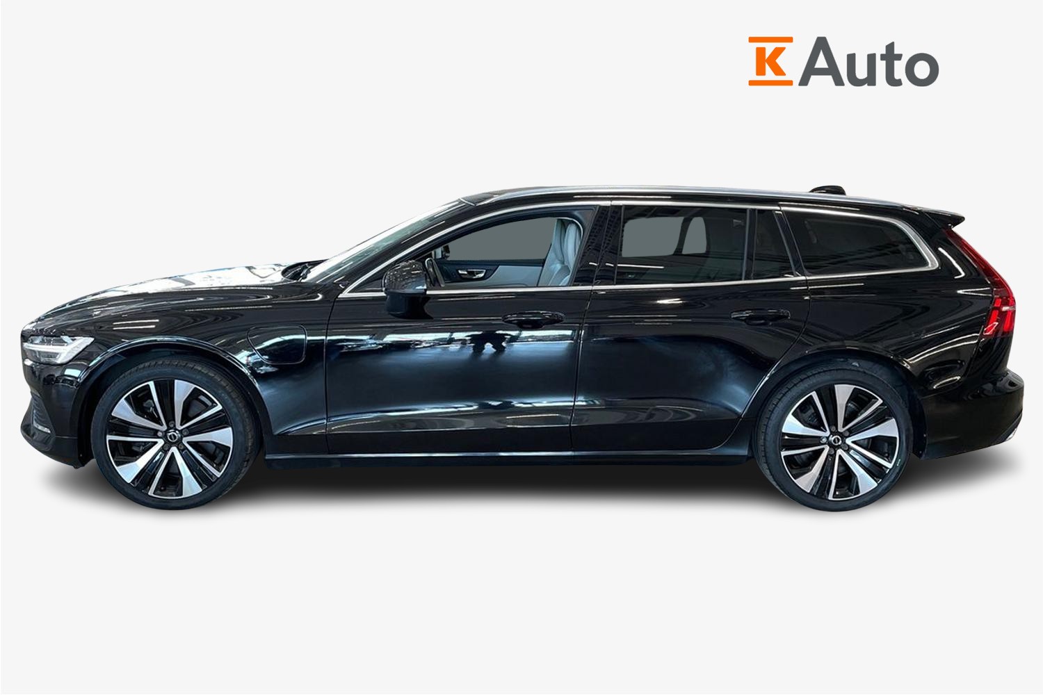 Volvo V60 2022, photo 5/40