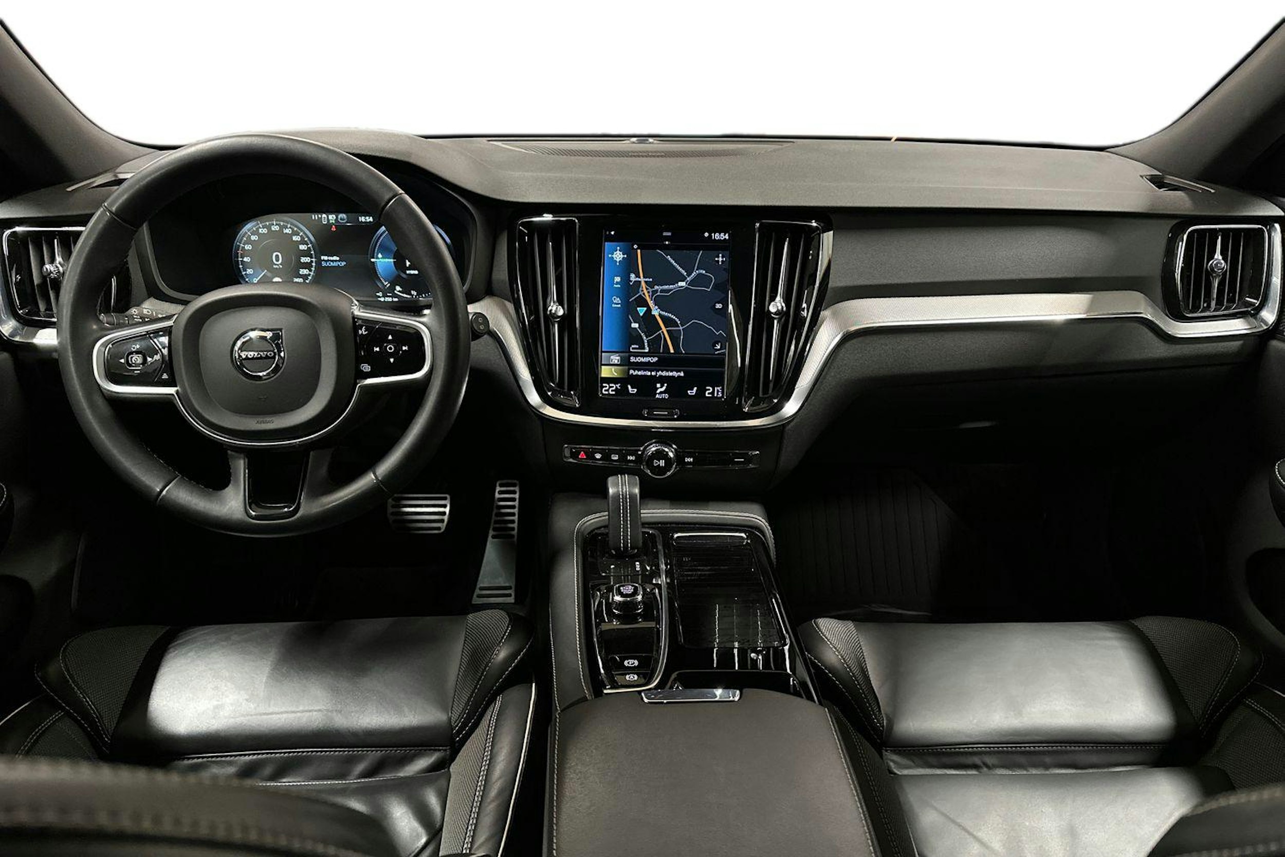 sininen Volvo V60 2022 kuva 7.