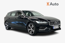 musta Volvo V60 2022 kuva 1.
