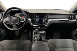 Sininen Volvo V60 2022 kuva 7.