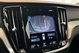 harmaa Volvo V60 2022 kuva 19.