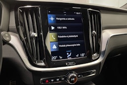 musta Volvo V60 2022 kuva 16.