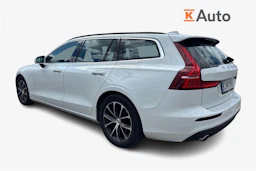 valkoinen Volvo V60 2022 kuva 2.